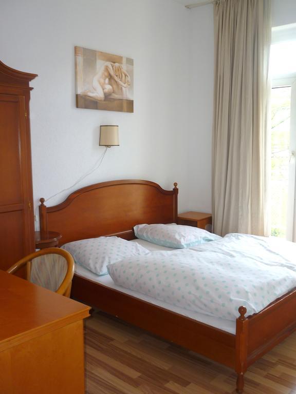 Artus Hotel Dusseldorf Ngoại thất bức ảnh