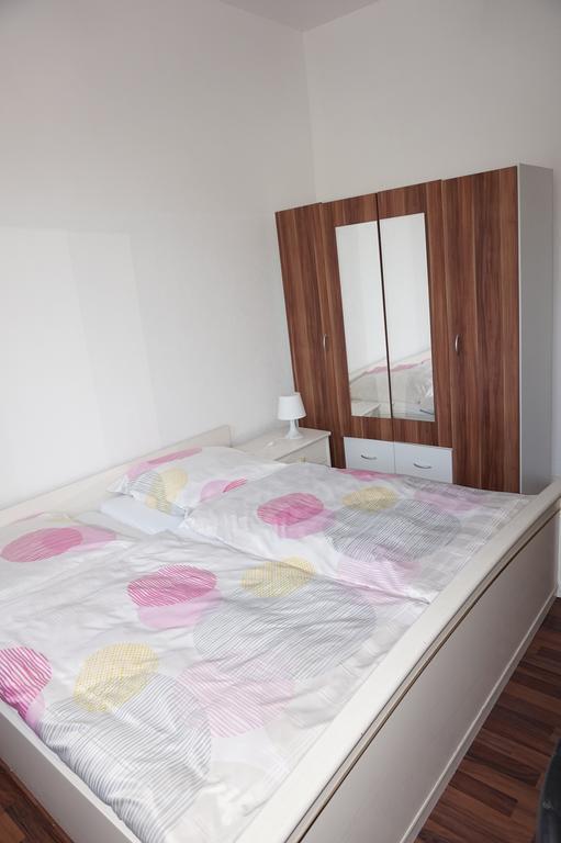 Artus Hotel Dusseldorf Ngoại thất bức ảnh